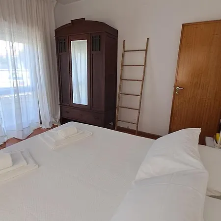 Cozy Com Jardim Feriehus Árvore