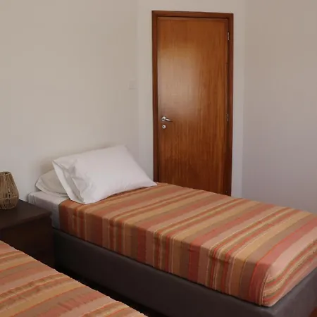 Cozy Com Jardim Feriehus Árvore