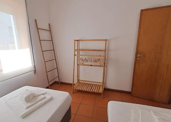 Cozy Com Jardim 펜션